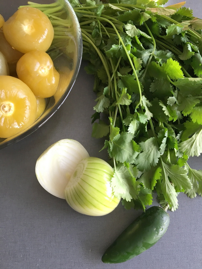 Grøn tomatillo salsa